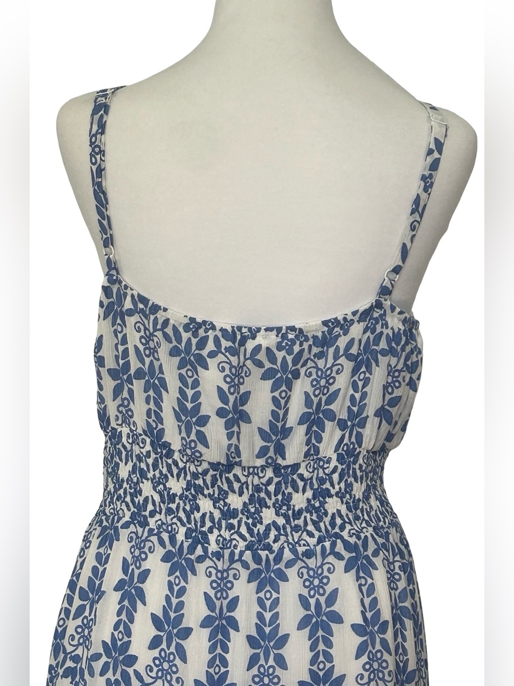 Skies Are Blue XL Blue White Floral Midi Dress Smocked Boho Cottagecore NWT - Picture 6 of 10